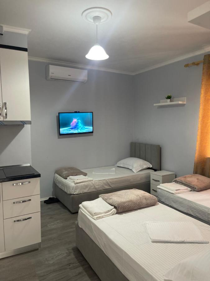 Castel Aparthotel Tirana