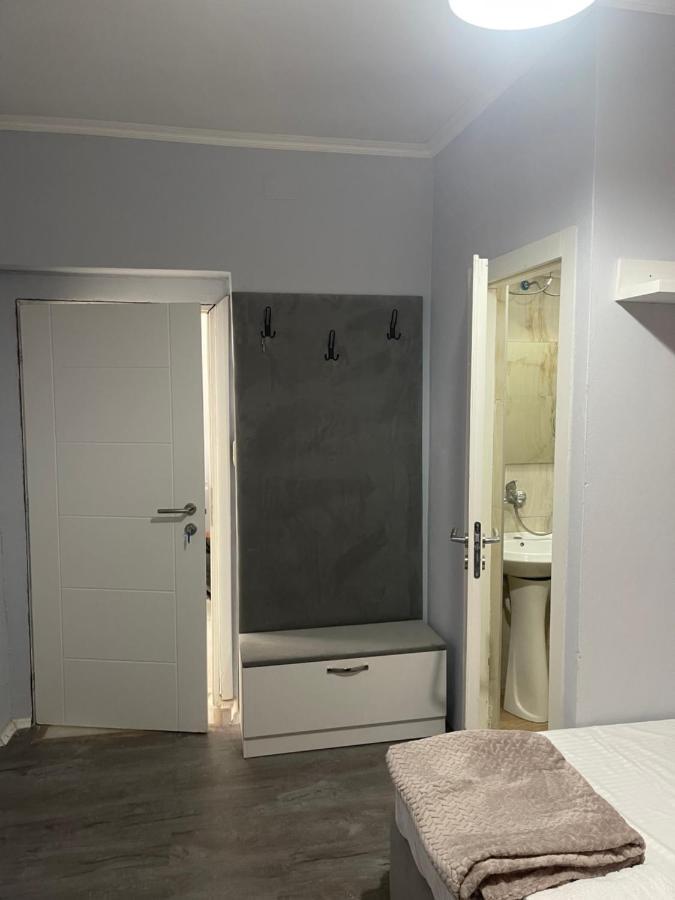 Aparthotel Castel Tirana